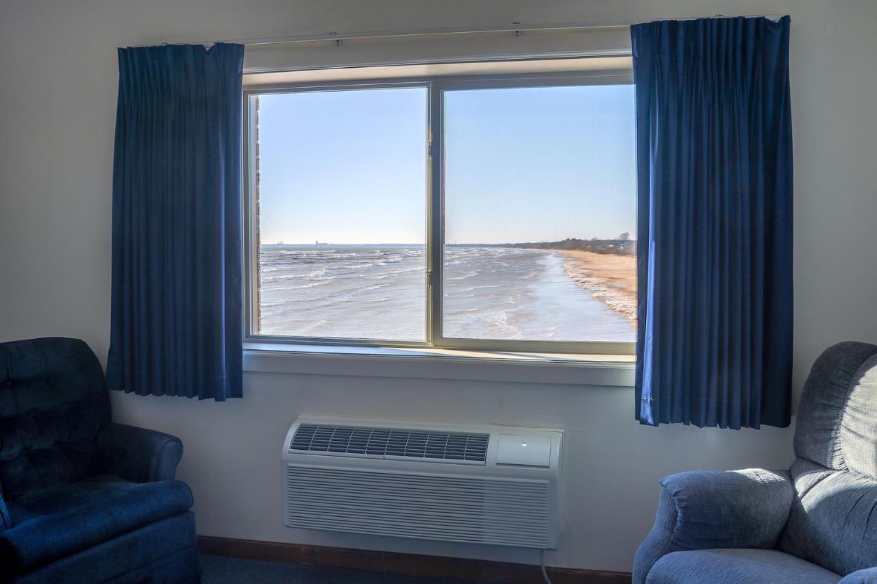 Lighthouse Inn - Two Rivers Buitenkant foto